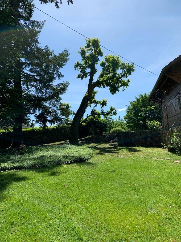 Saint-Martin-d'Uriage chalet 5 chambres emplacement privilégié Le Bourg proche des commodités avec vue dégagée
