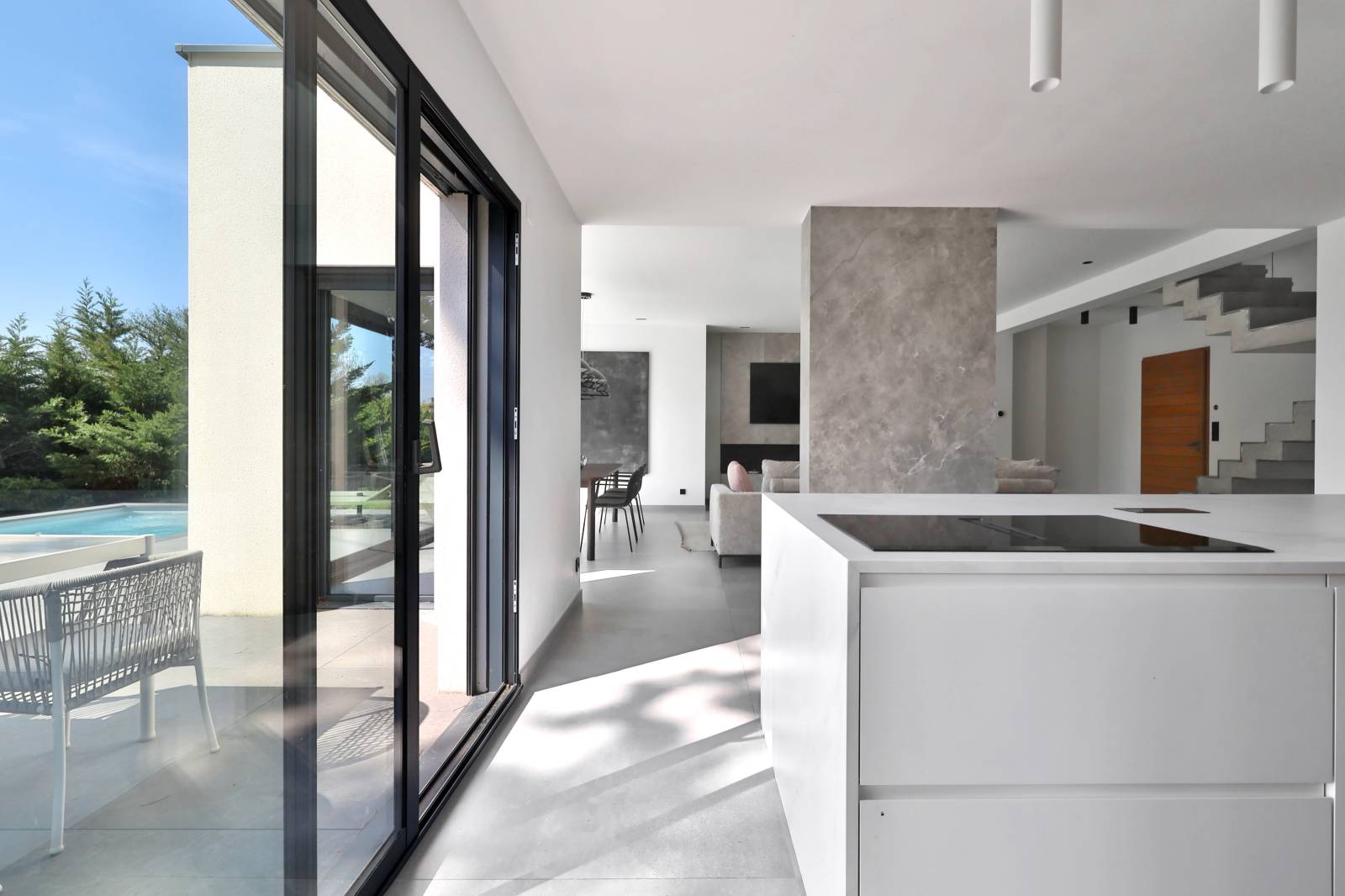 Limonest - Maison 4 chambres au calme avec piscine