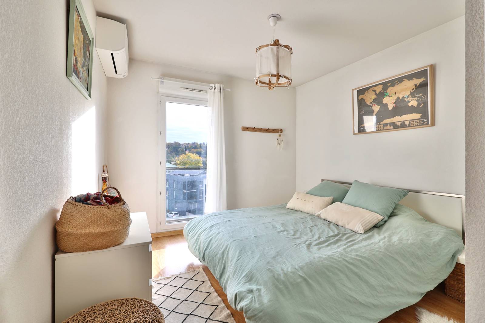 Tassin-la-Demi-Lune, T5 112 m2 avec grande terrasse en rooftop