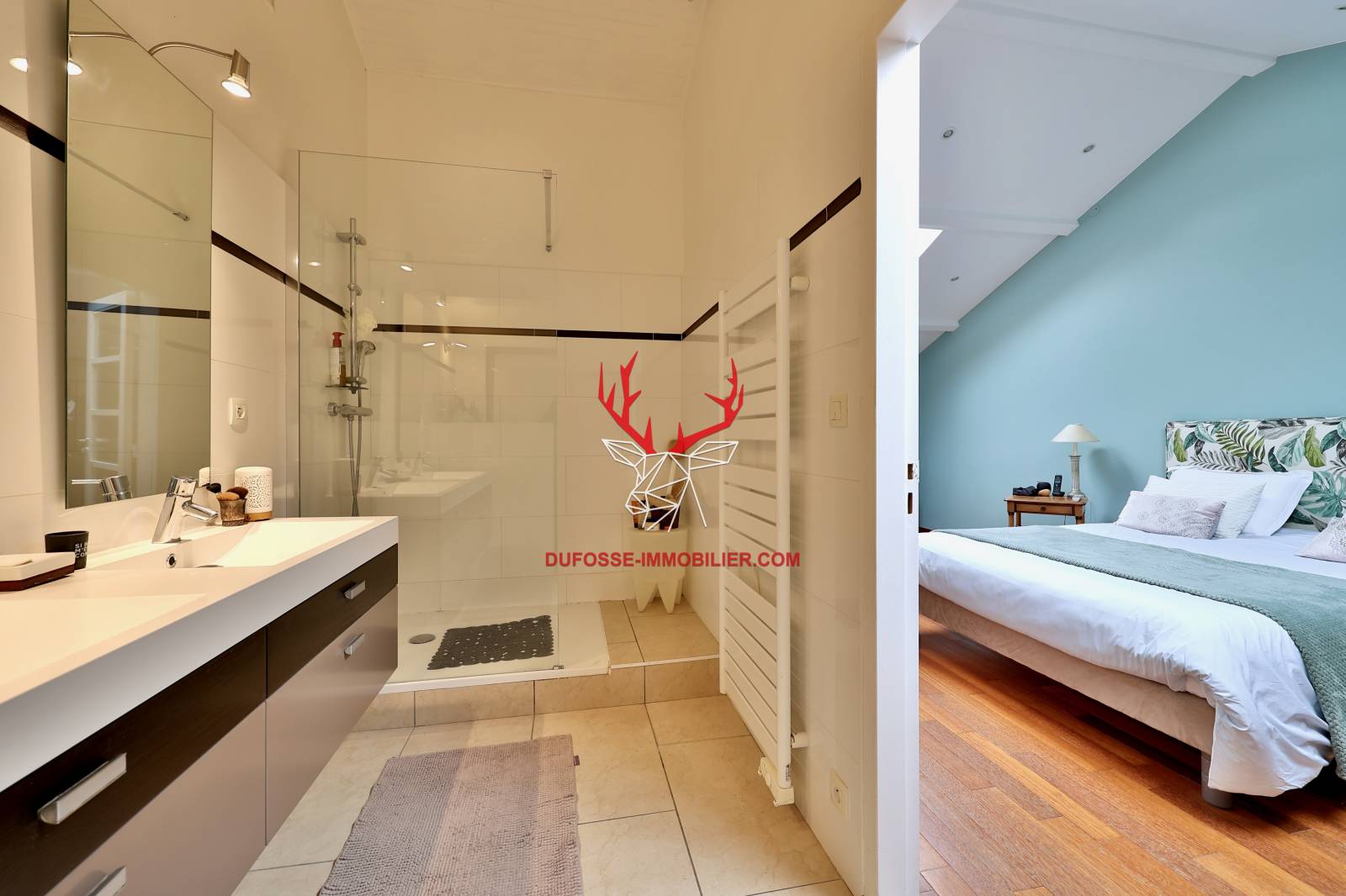 Grande salle d'eau suite parentale