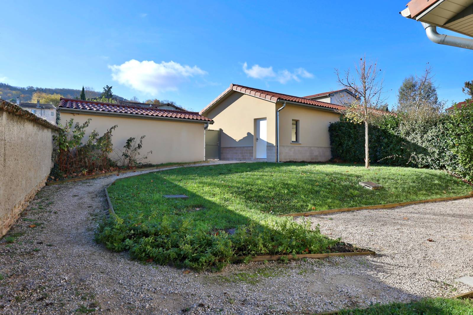 maison avec garage double
