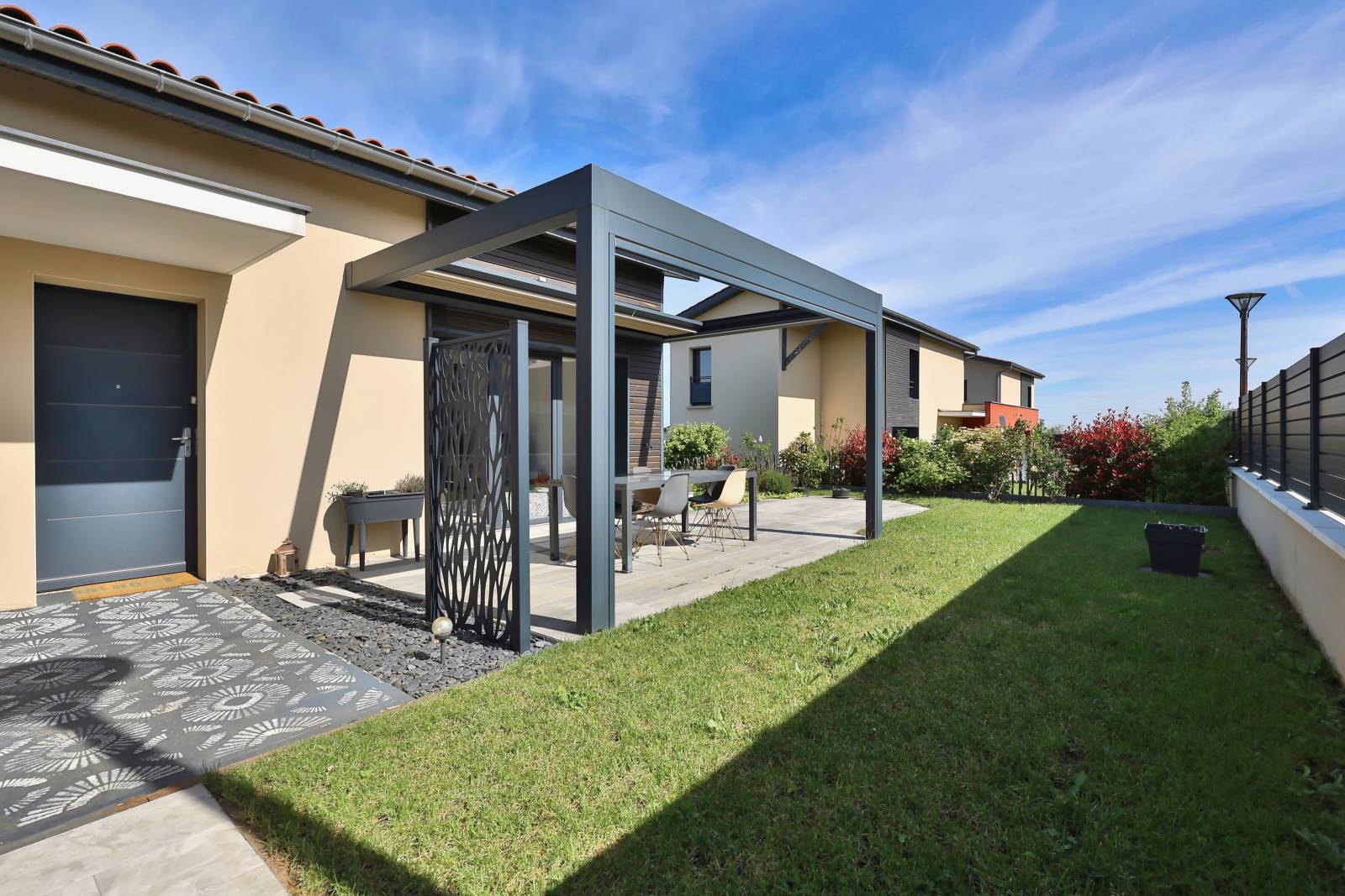 La Tour-de-Salvagny - Maison 5 pièces 143 m²