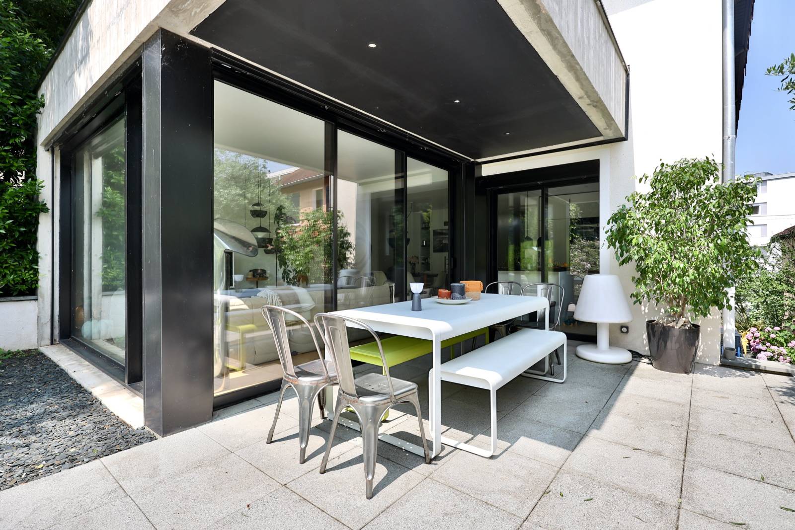 Caluire-et-Cuire, villa au calme, jardin, piscine, dépendance, 5 chambres, proches commodités