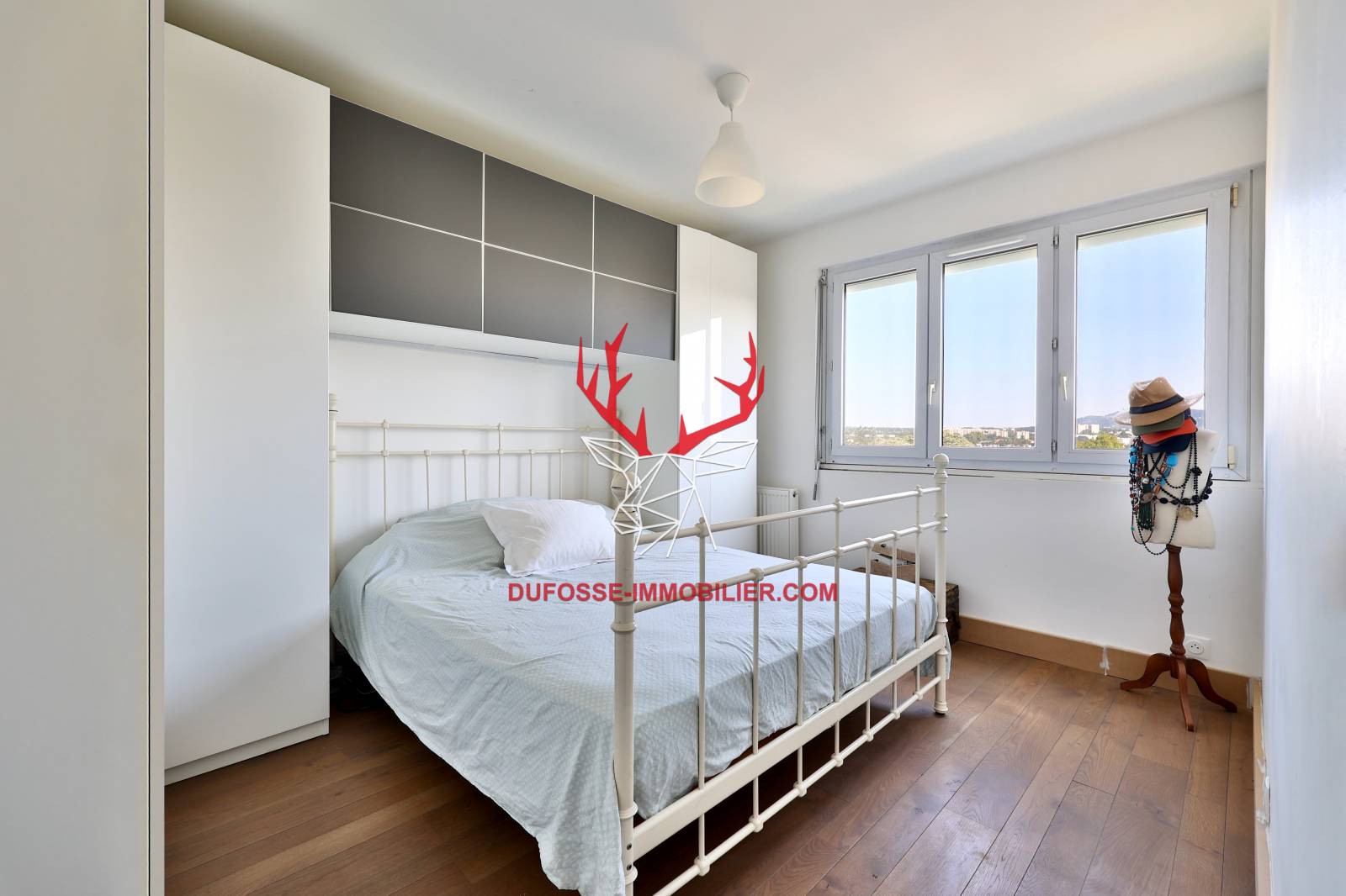 Appartement en étage élévé Lyon 05 Champvert