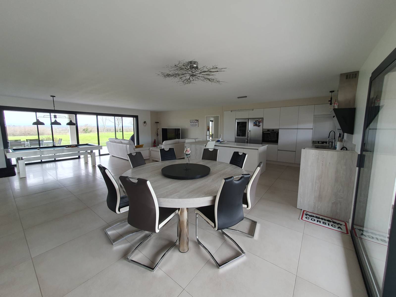 Villa très moderne à 15 minutes de Macon