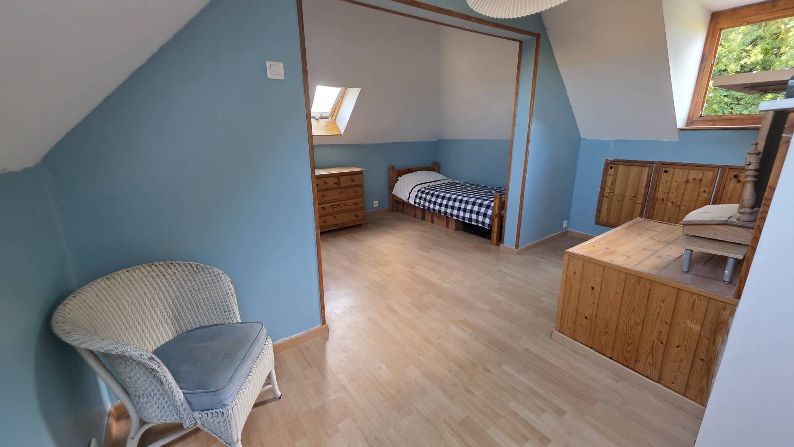 Mervans, Maison Bressane - 115m² - Piscine et Dépendances