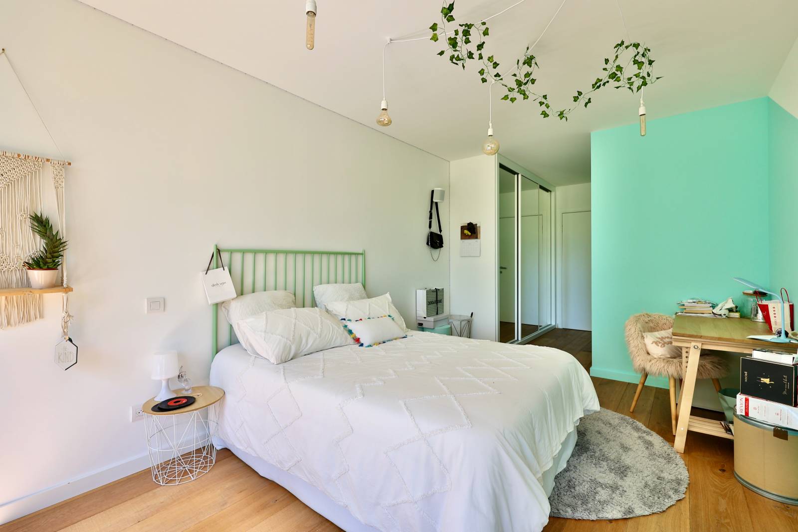 Maison contemporaine, villa de luxe Tassin-la-Demi-Lune, vue sur calme et verdoyant, nature,