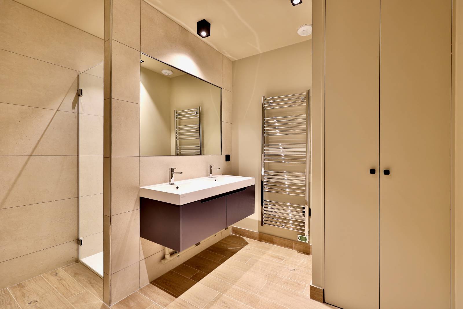 Appartement équipée PORCELANOSA