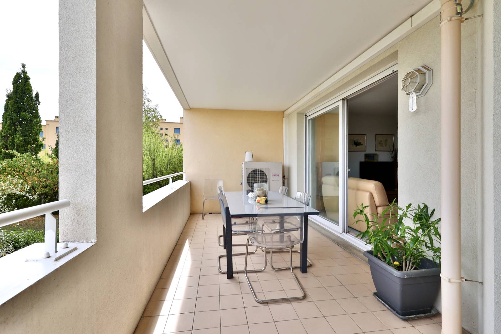 Saint-Genis-Laval, appartement chauffage individuel