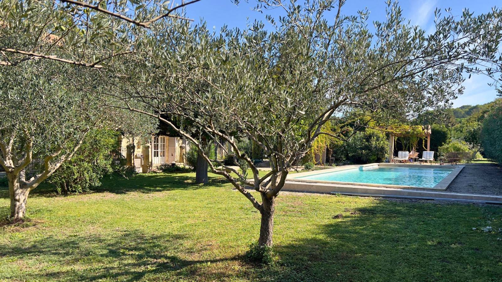 Mas Provençal d’Exception au Cœur des Alpilles