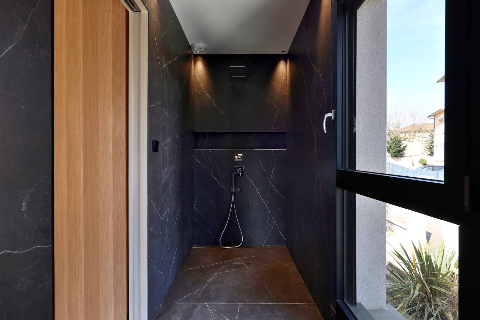 Limonest - Maison 4 chambres au calme avec piscine