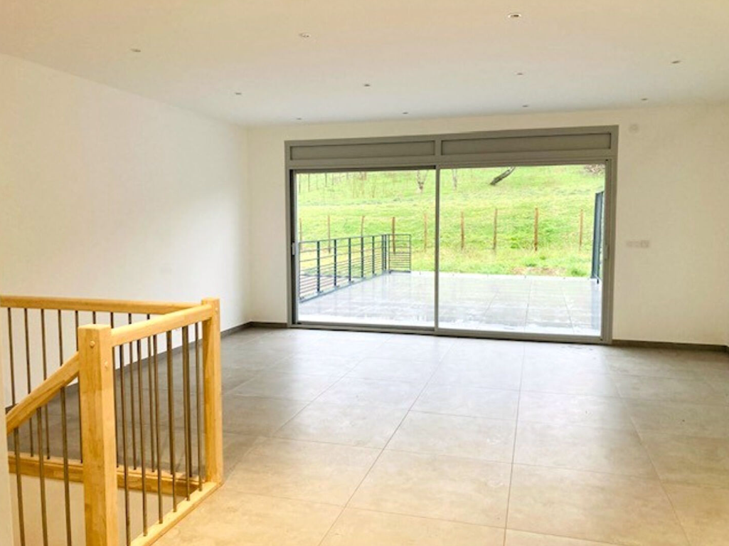 A vendre - Communay - Maison neuve, 4 chambres, lumineuse avec triple exposition