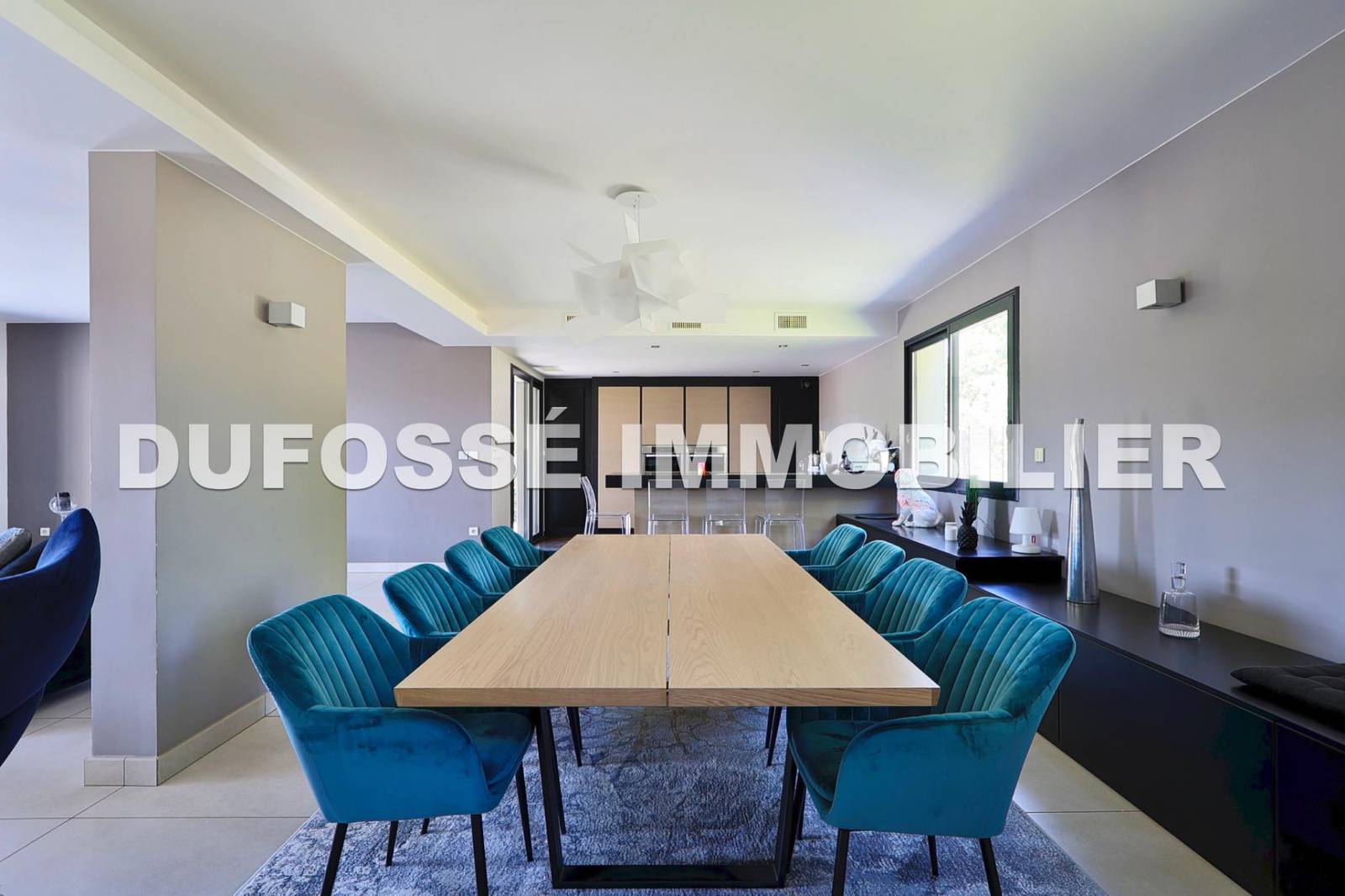 Maison 5 chambres à Fontaines-Saint-Martin disponible à la vente