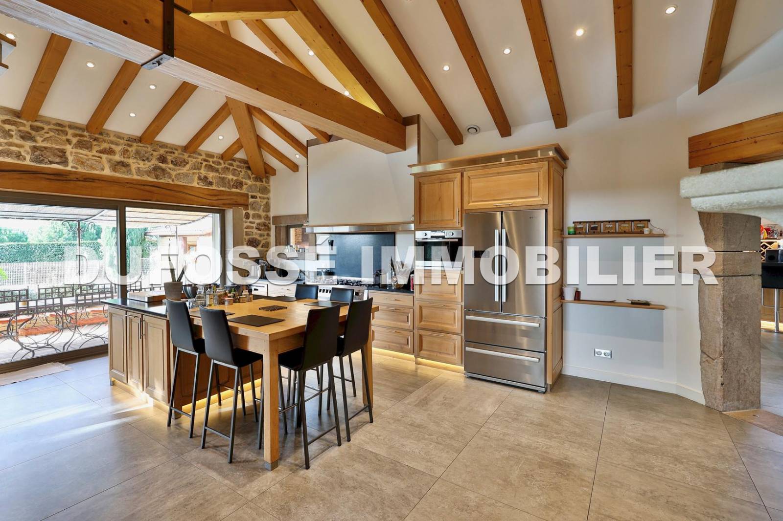 A vendre : villa 5 chambres à Saint-Georges-d’Espéranche haut de gamme