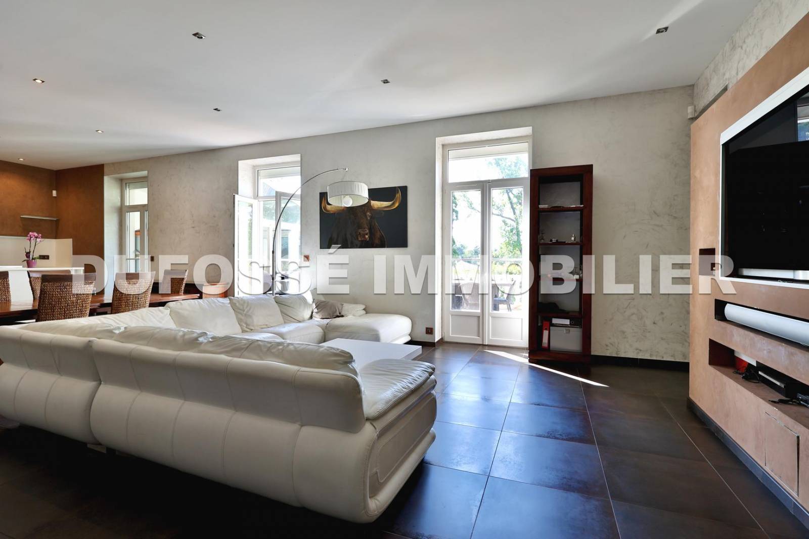 EXCLUSIVITÉ : Appartement T5 Francheville, piscine et jardin privés