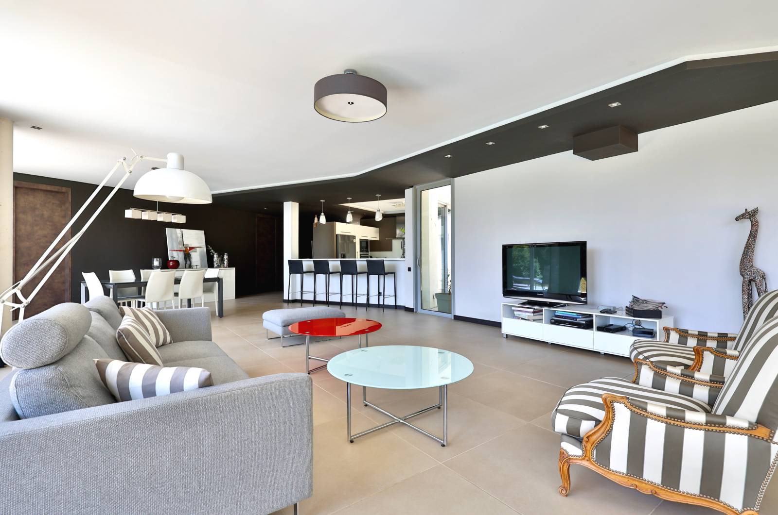 Charbonnières-les-Bains - Villa plain-pied 202 m²