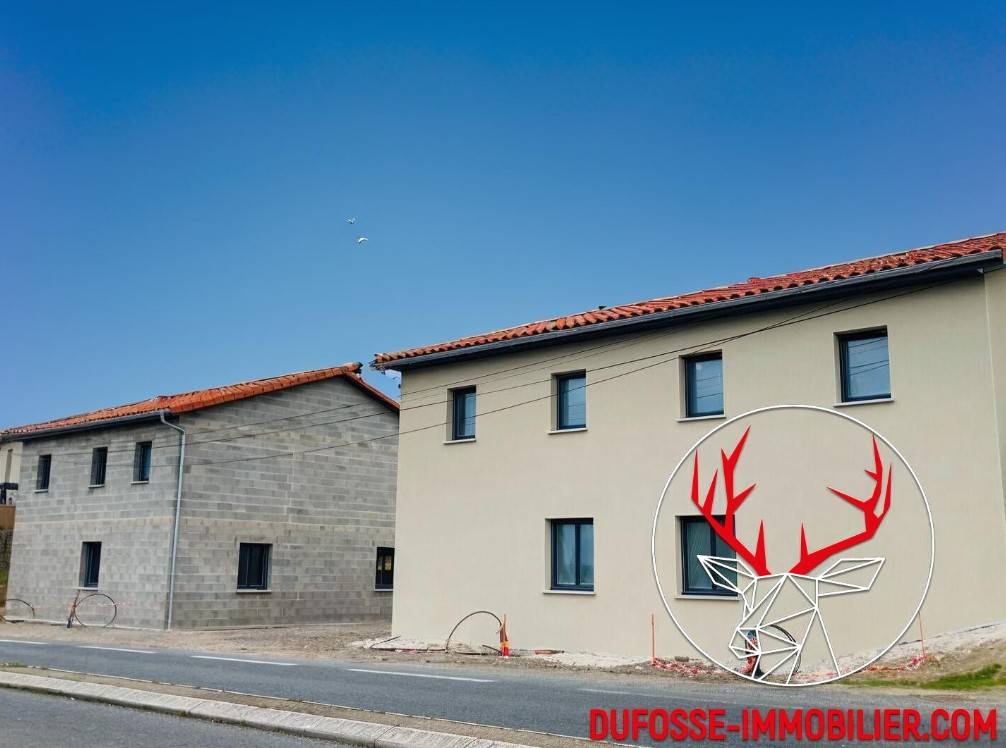 Maison en plateau 106m² avec terrasse 49.50m², jardin, parking privatif (2 places)