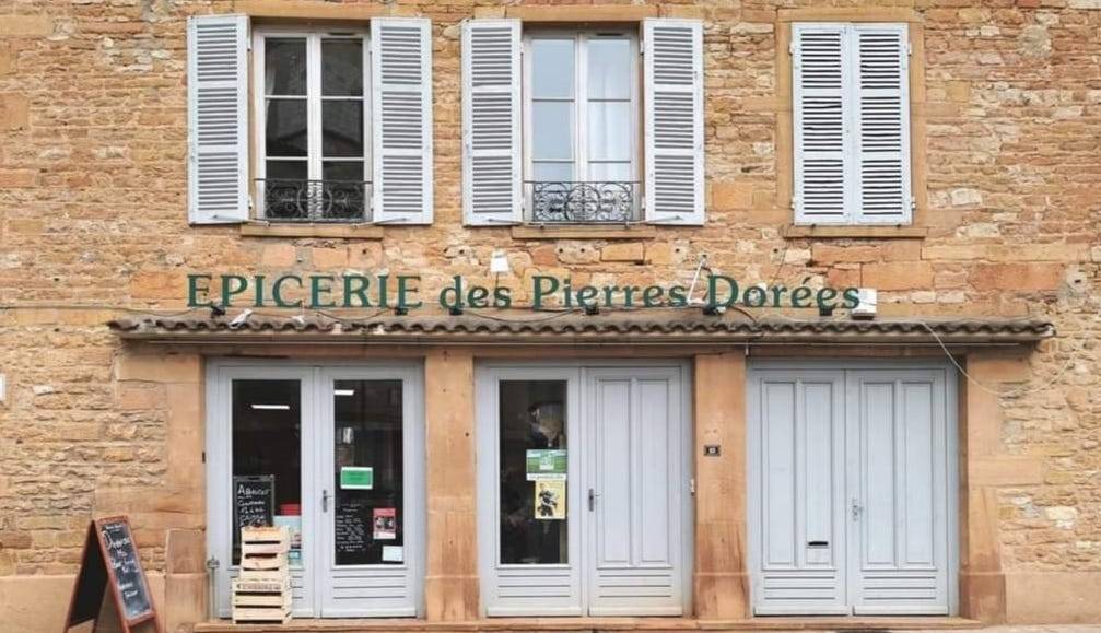 Fonds de commerce village des pierres dorées
