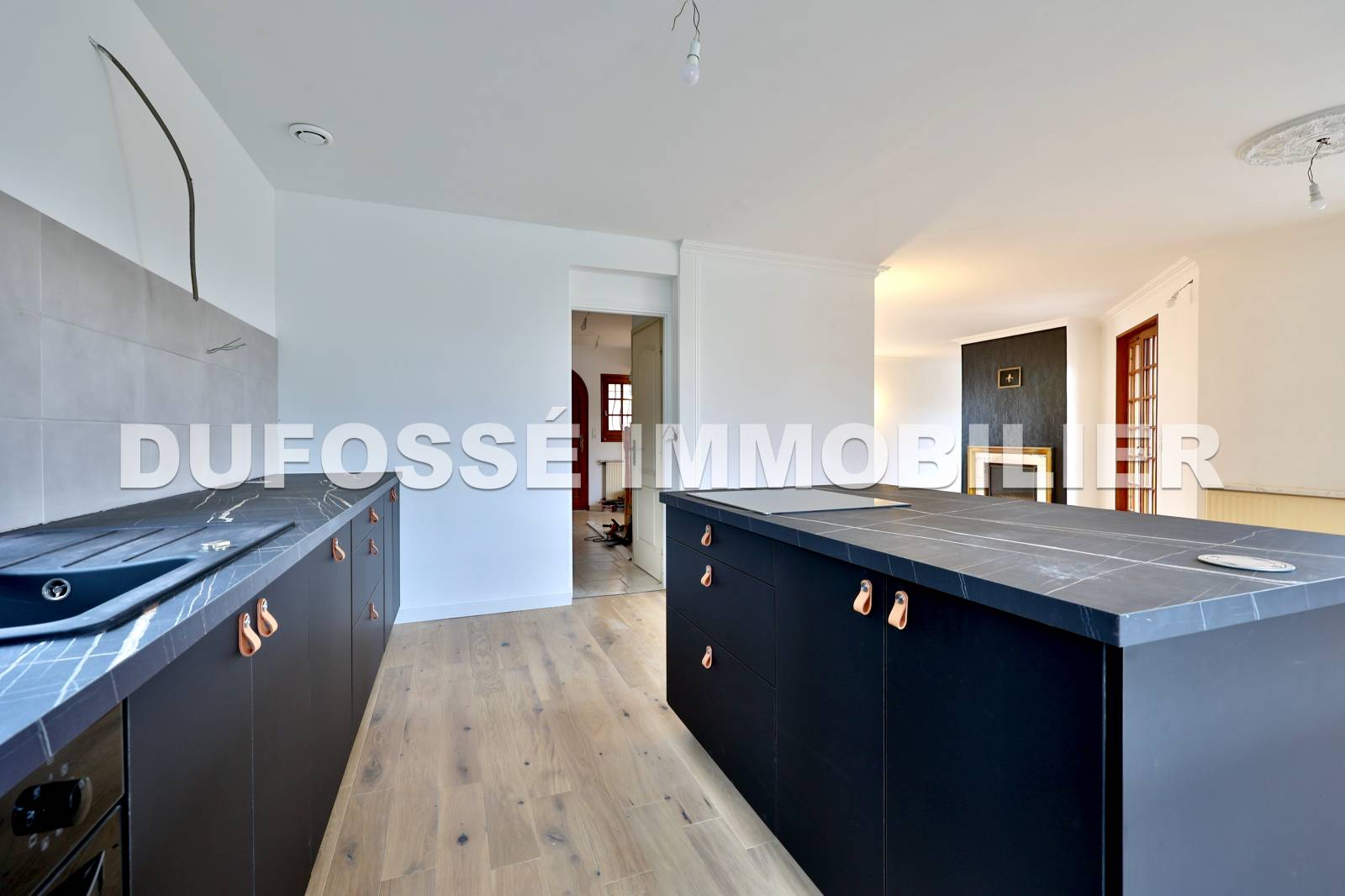 Bel espace de cuisine