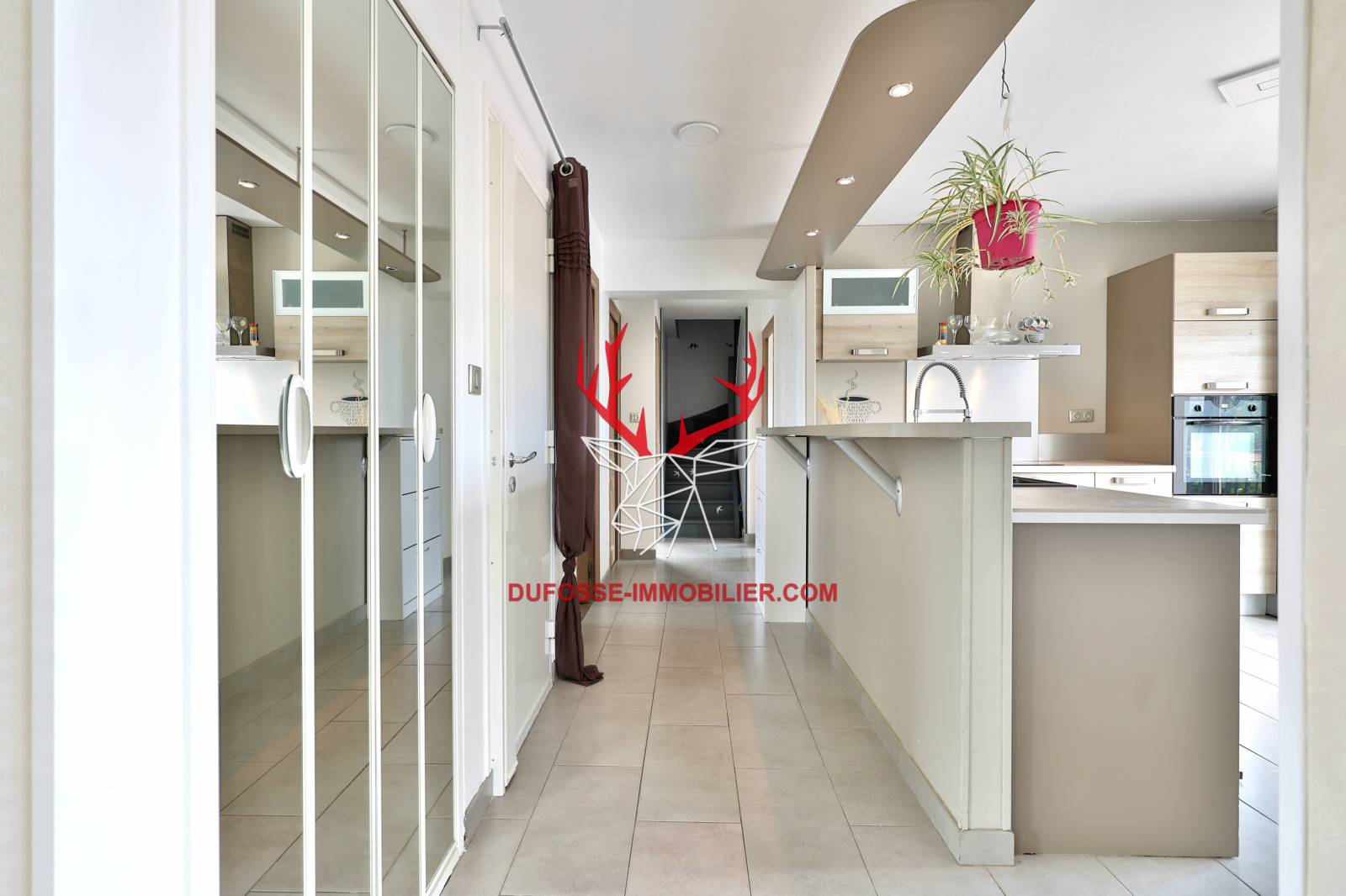 Appartement T6 155 m² + jardin 110 m² Lentilly  