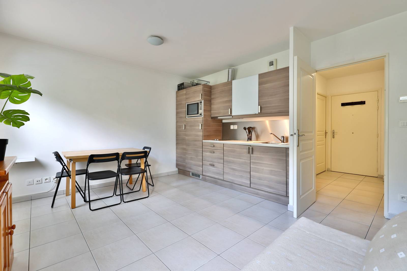 Écully centre T1 récent 28 m²