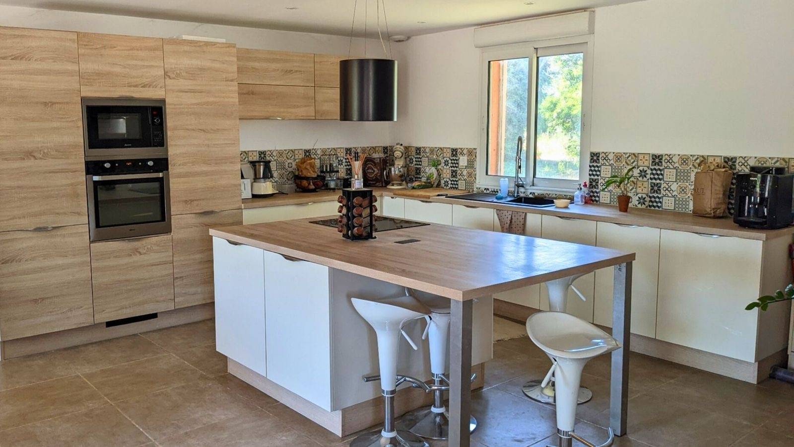 Propriété équestre de 5,7 hectares située dans les Bouches-du-Rhône