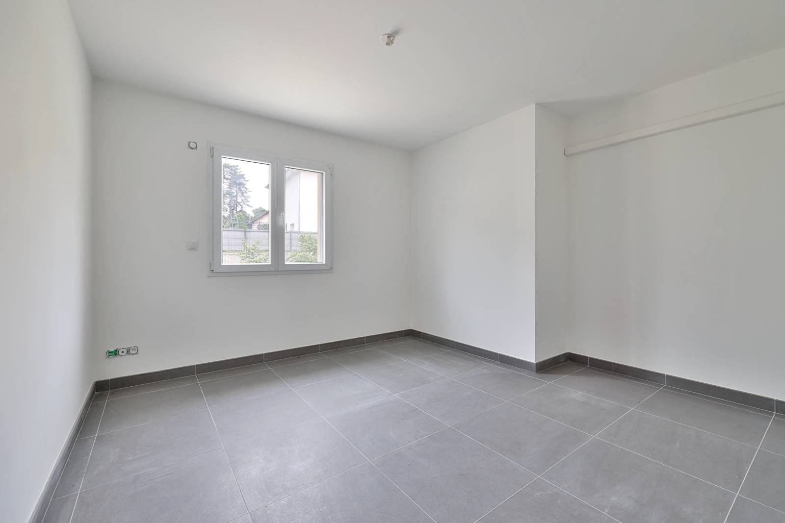 Au centre des Abrets-en-Dauphiné , nouvelle maison