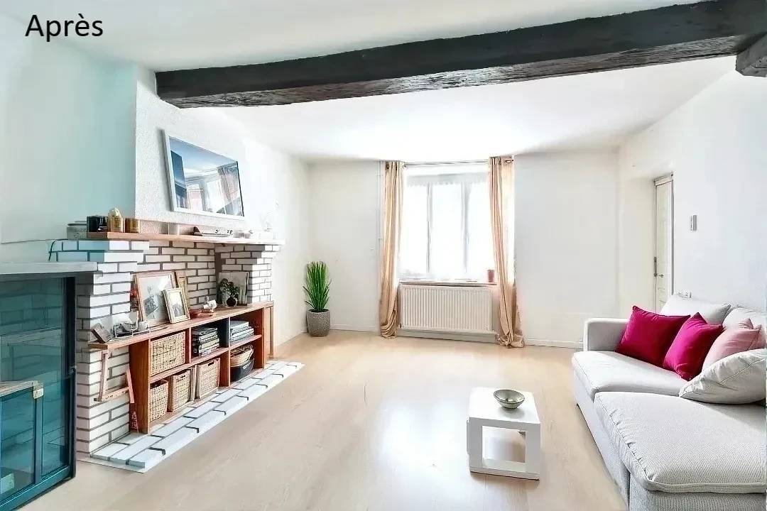 St Genis-les-Ollières Salon avec du home staging