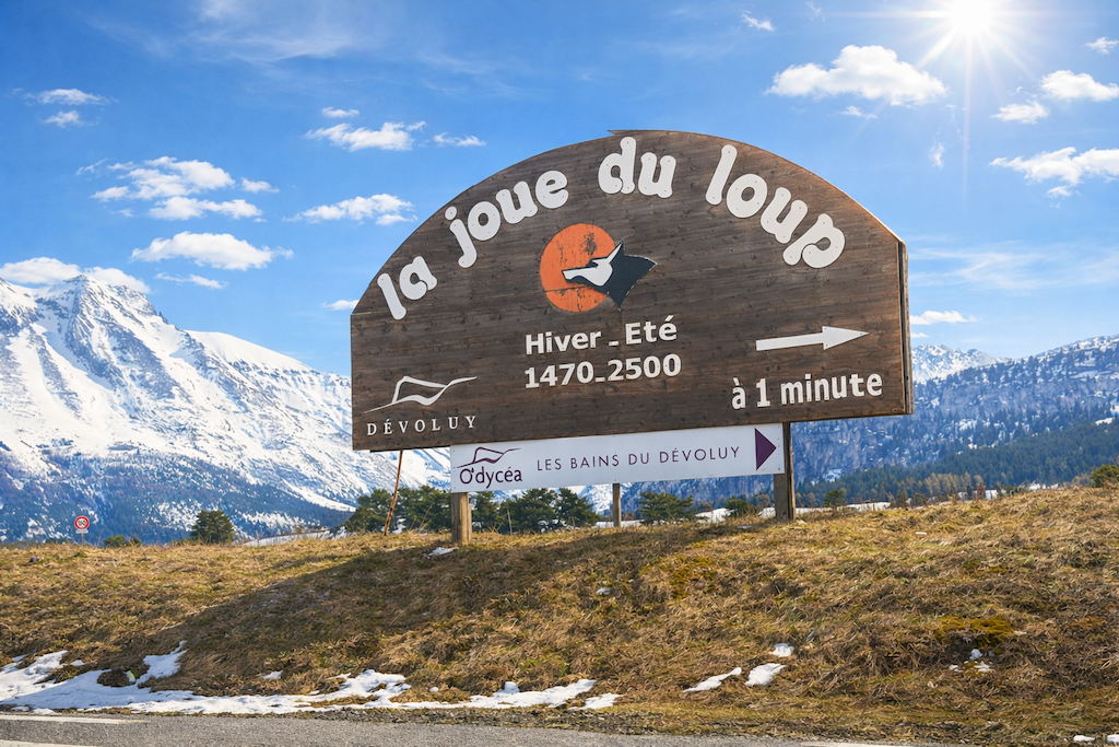 La Joue du Loup, Terrain  pied des pistes possible 4 lots, pc obtenu