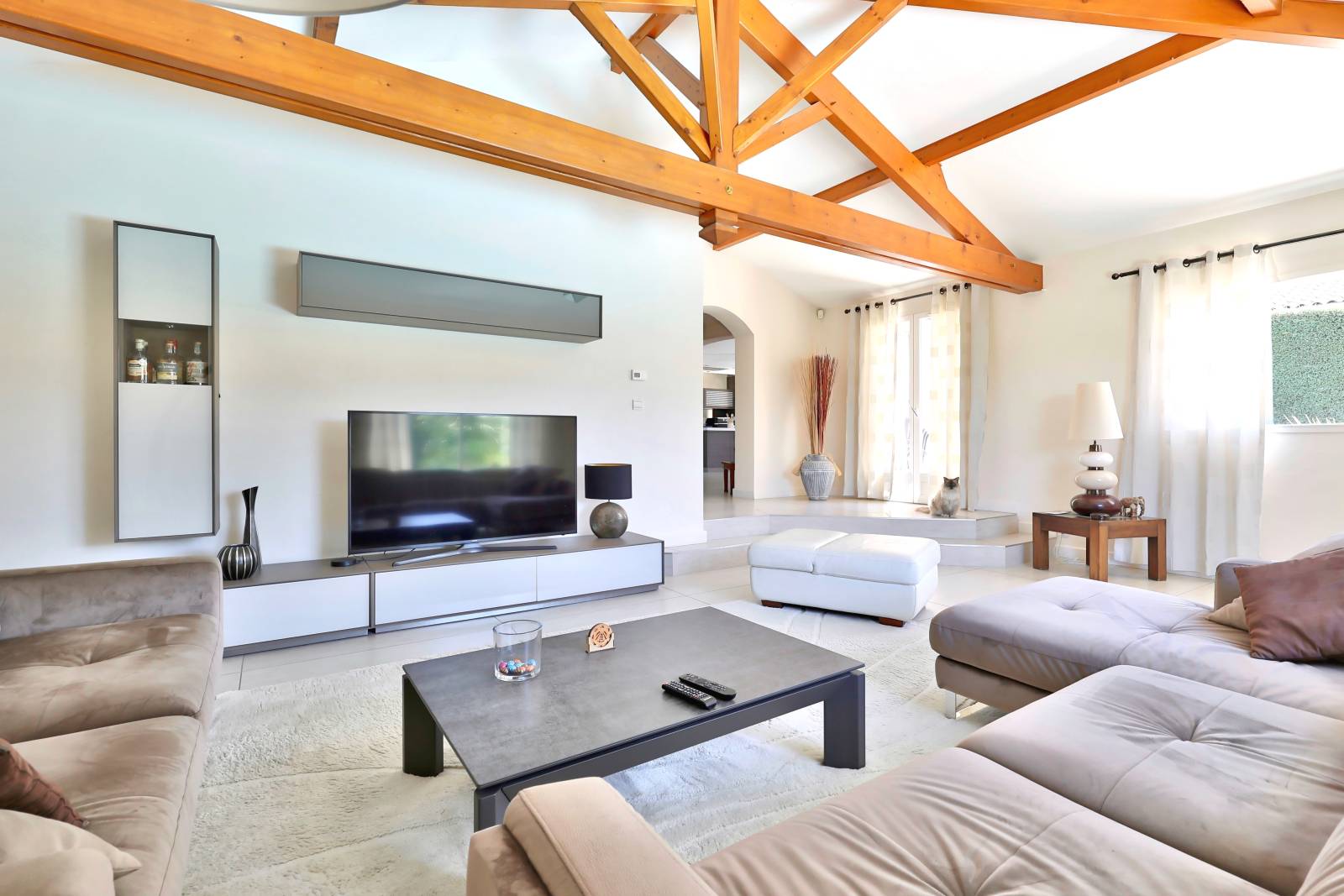 Lentilly maison 6 pièces 185 m² avec piscine