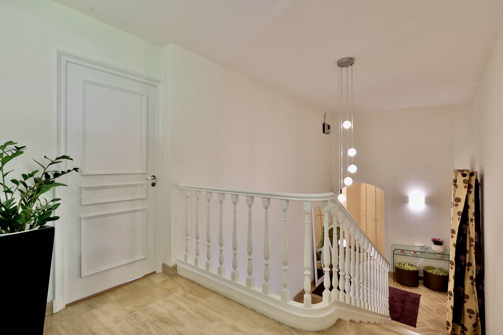 Maison et propriété d'exception dans les Monts d'Or, Limonest 6 chambres, grand jardin paysagé et piscine