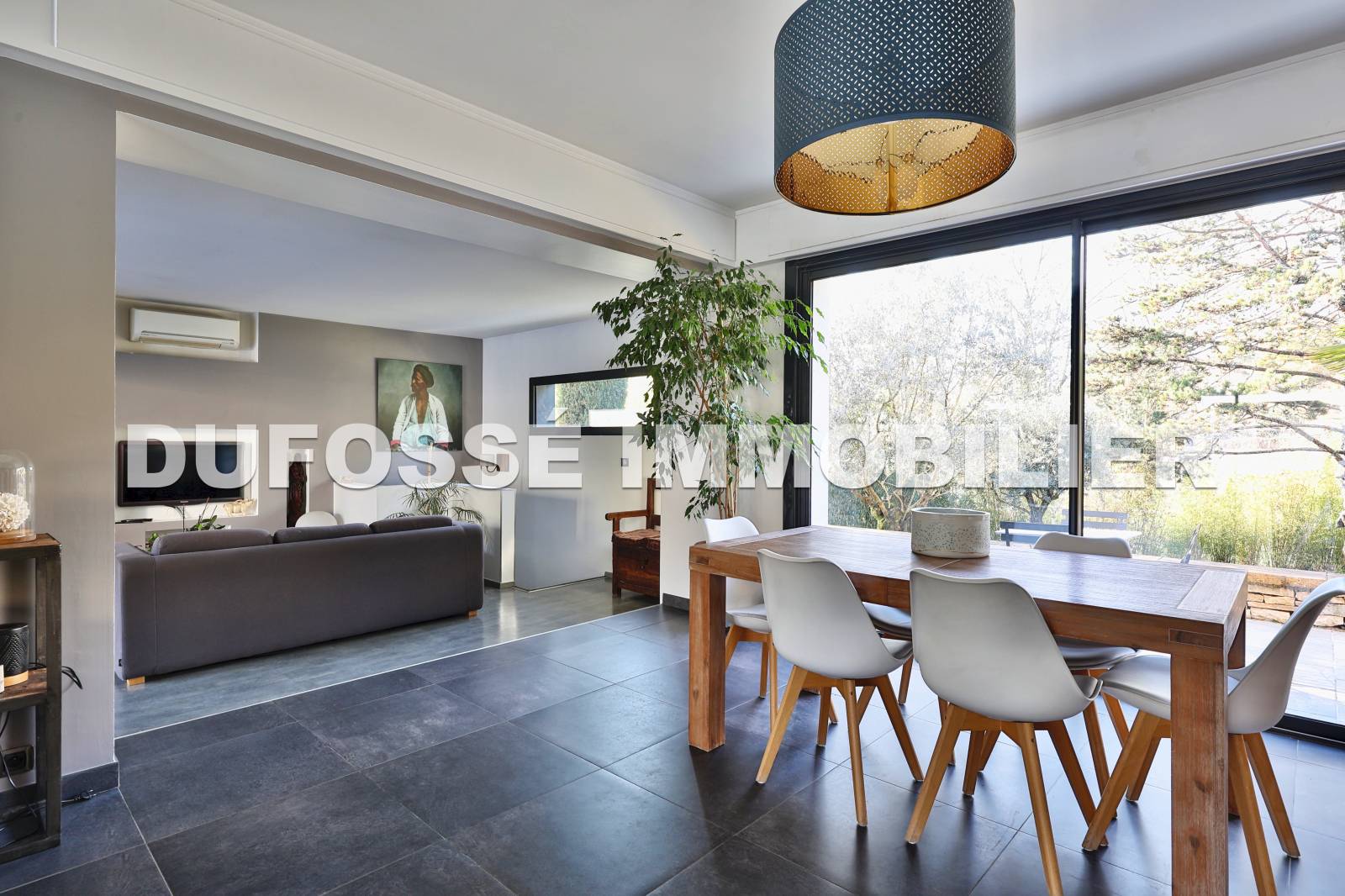 6 chambres villa saint cyr au mont d'or avec piscine terrain plat