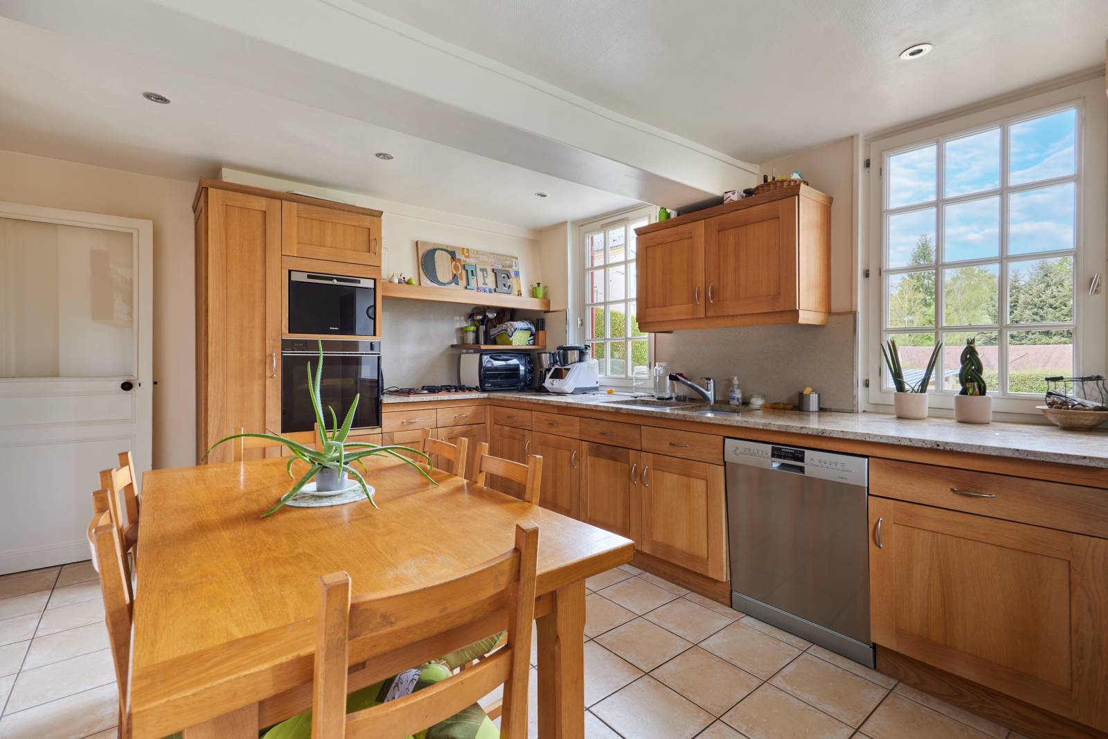 Maison 5 chambre avec jadin 