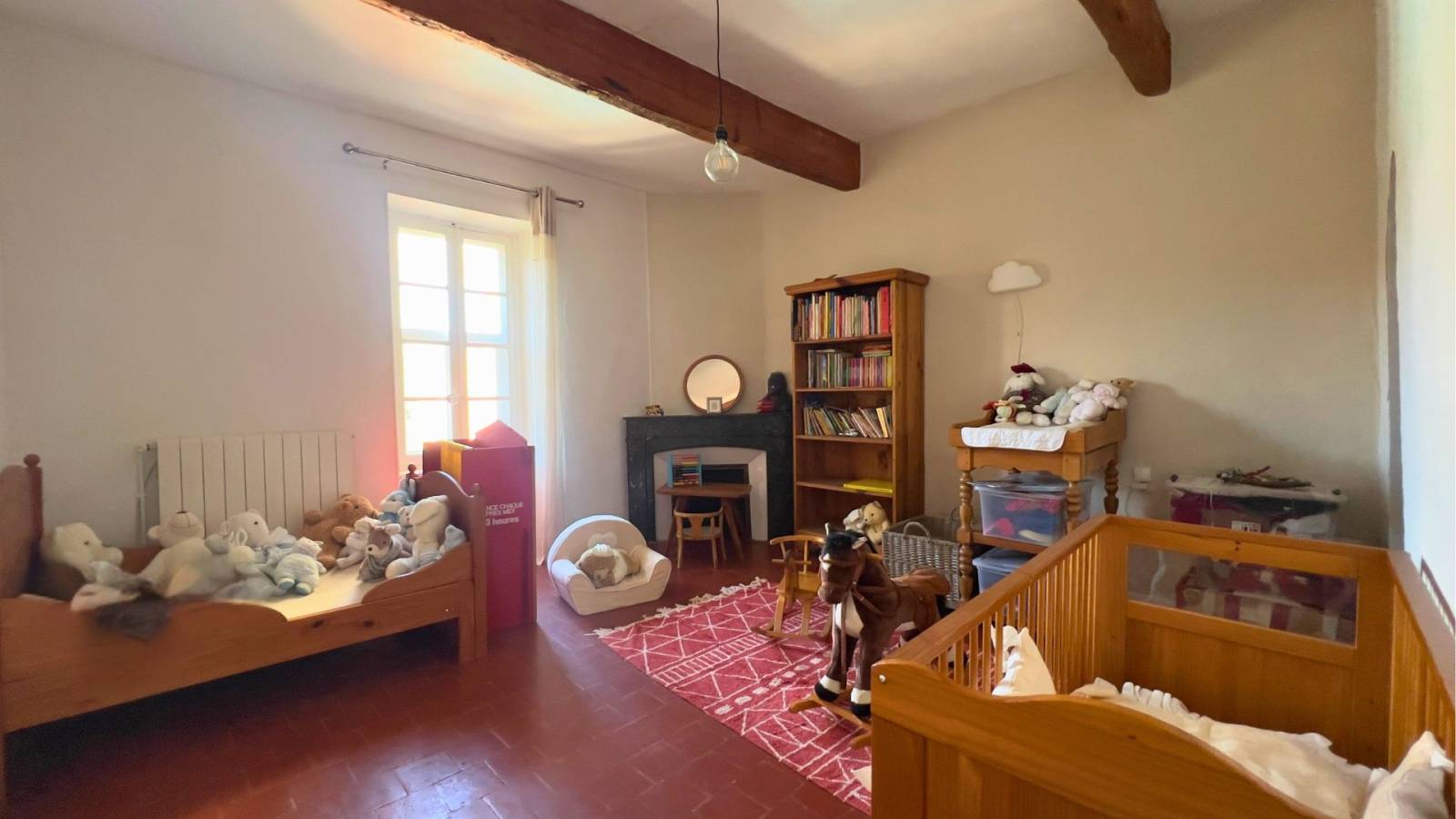 Maison de ville à Valros avec jardin et piscine