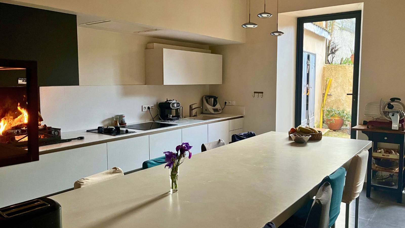 Maison de ville à Valros avec jardin et piscine