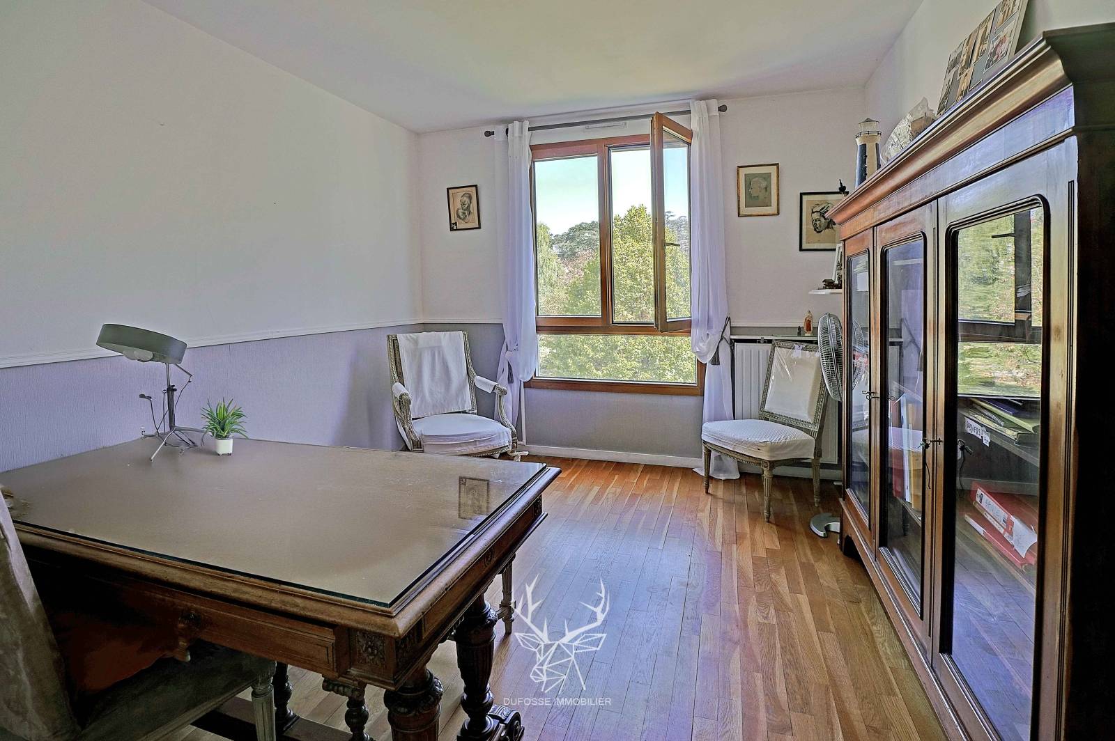 Proche toutes commodités, élégant T4 fonctionnel avec terrasse et balcon