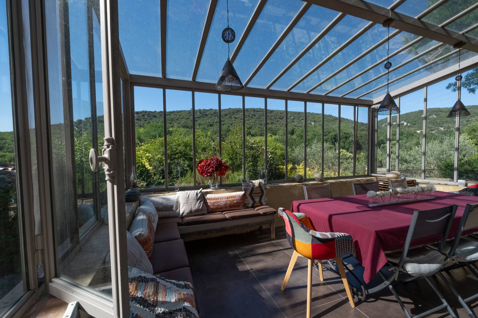 A St-André-de-Roquepertuis cadre verdoyant