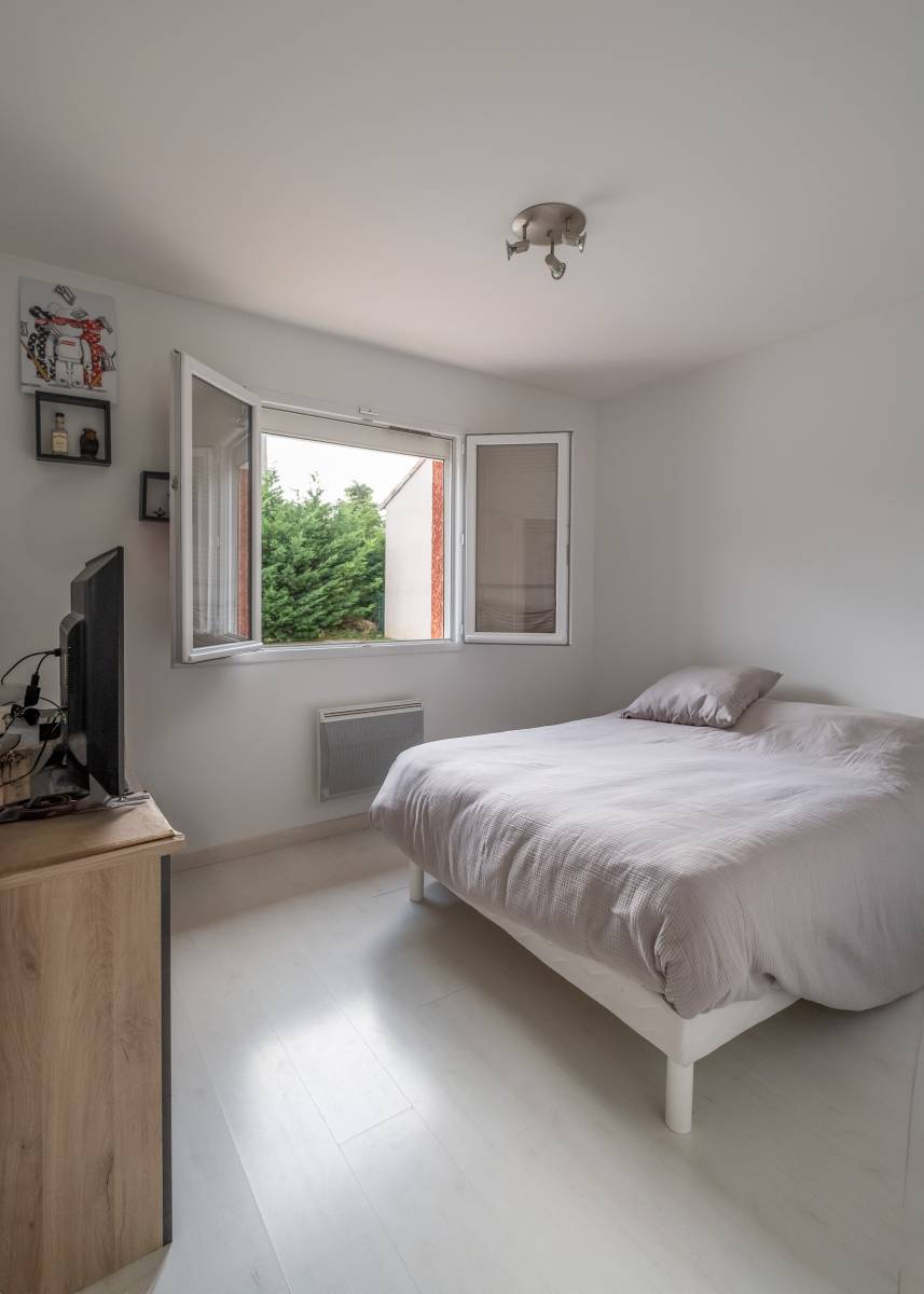 Prissé Villa de plain pied 171 m2 6 chambres 