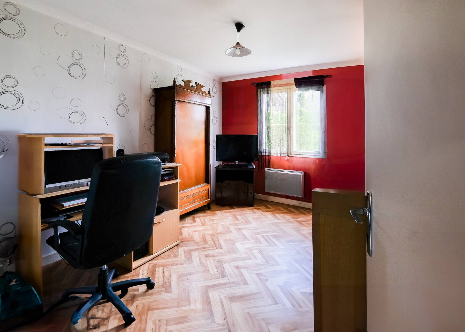 Jassans-Riottier exposition EST OUEST 