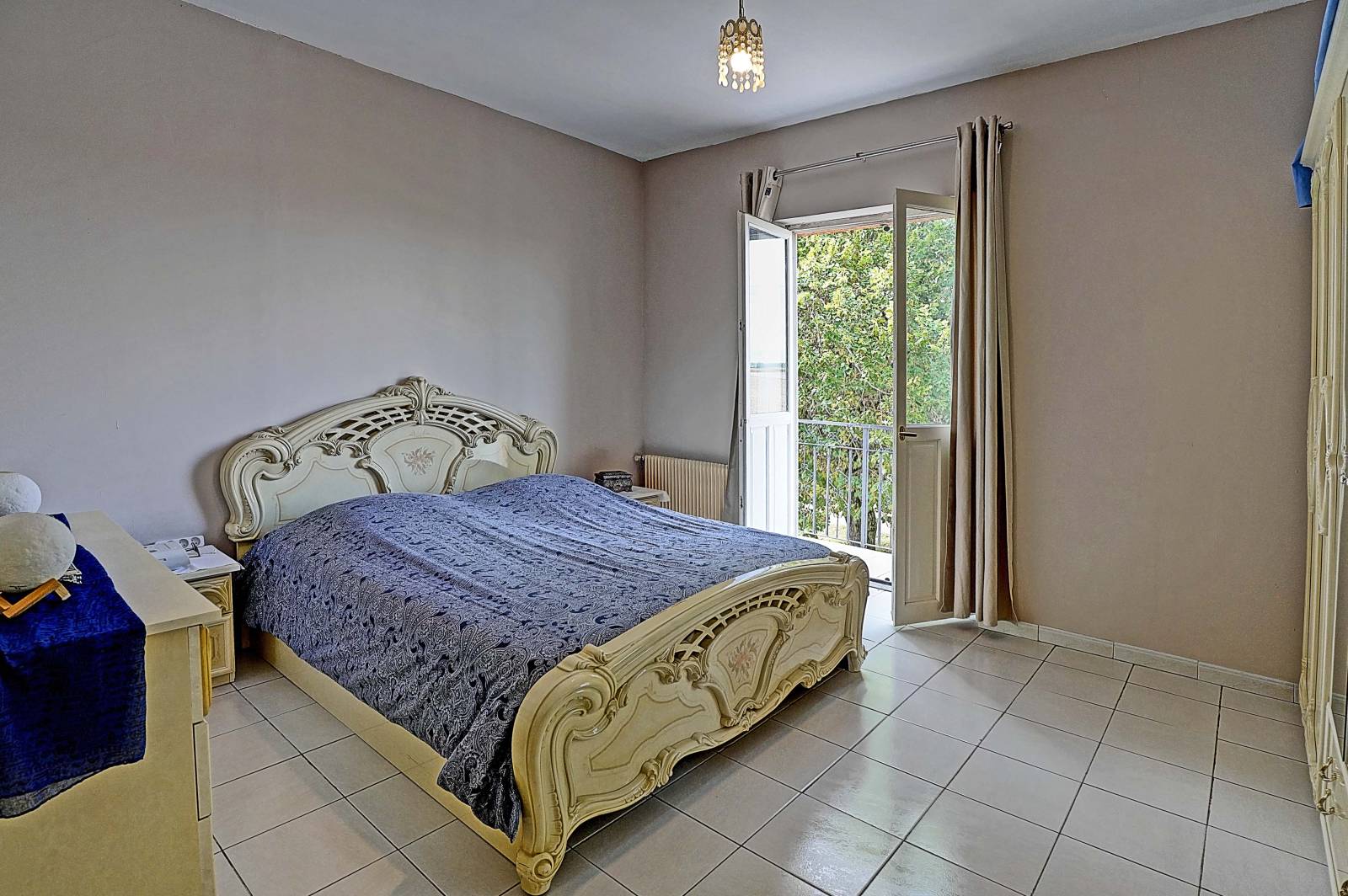 Maison proche de Lyon, Grenoble et Bourgoin-Jallieu de 155m2 avec grand extérieur.