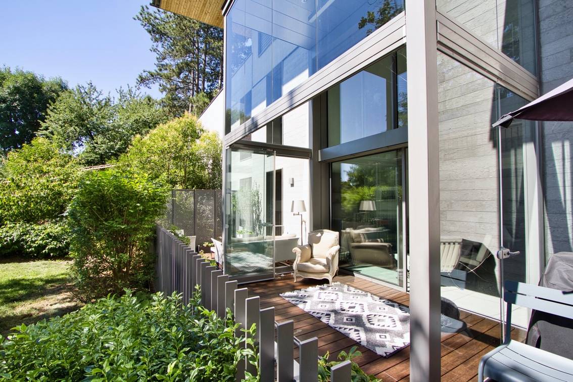 maison sur le toit avec vue 360 degres sur Lyon 9