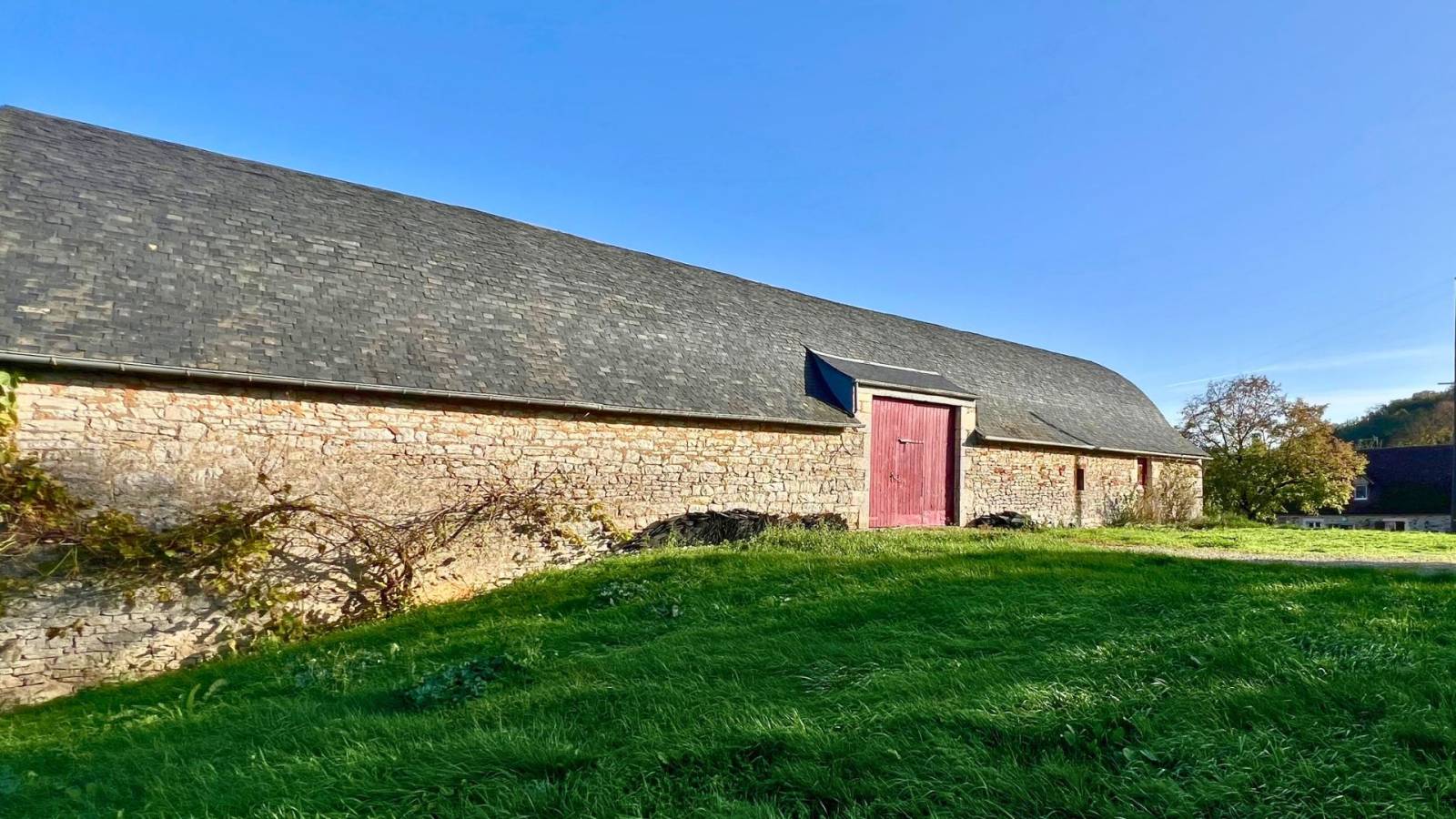 Propriété équestre de 32ha dans le Lot