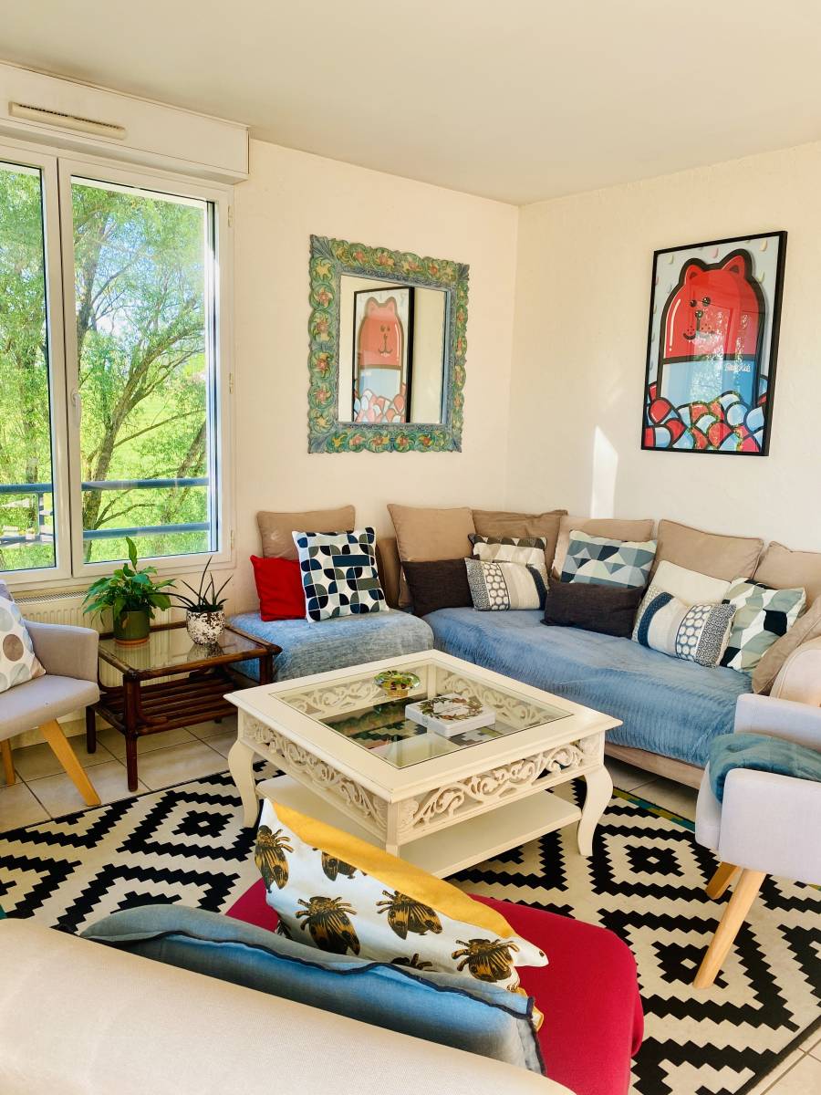 Appartement Charbonnières-les-Bains avec grande terrasse et vue panoramique 4 chambres 