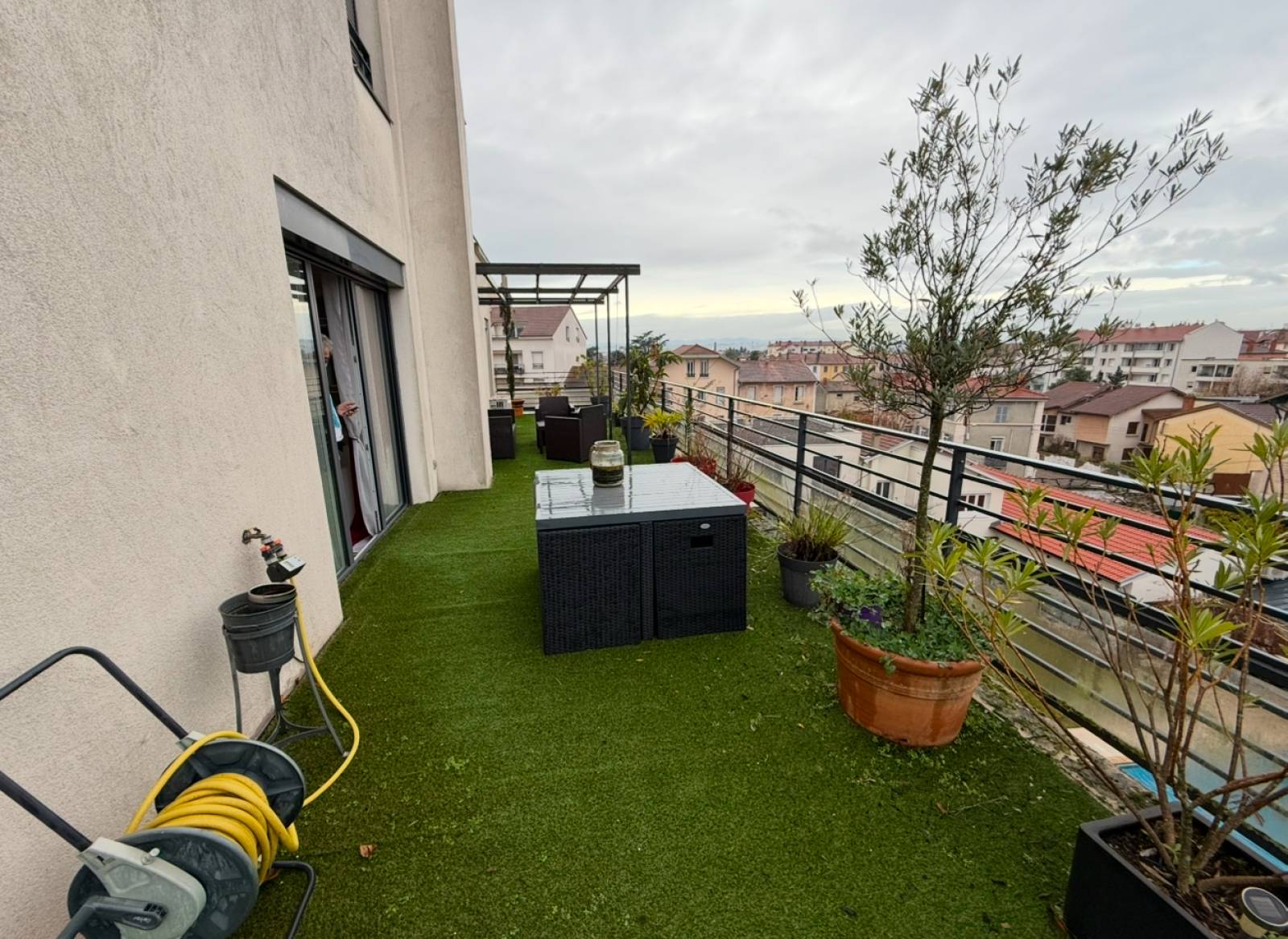 Appartement T3 de 89 m2 Lyon 03 Montchat Terrasse de 45 m2 sans vis à vis