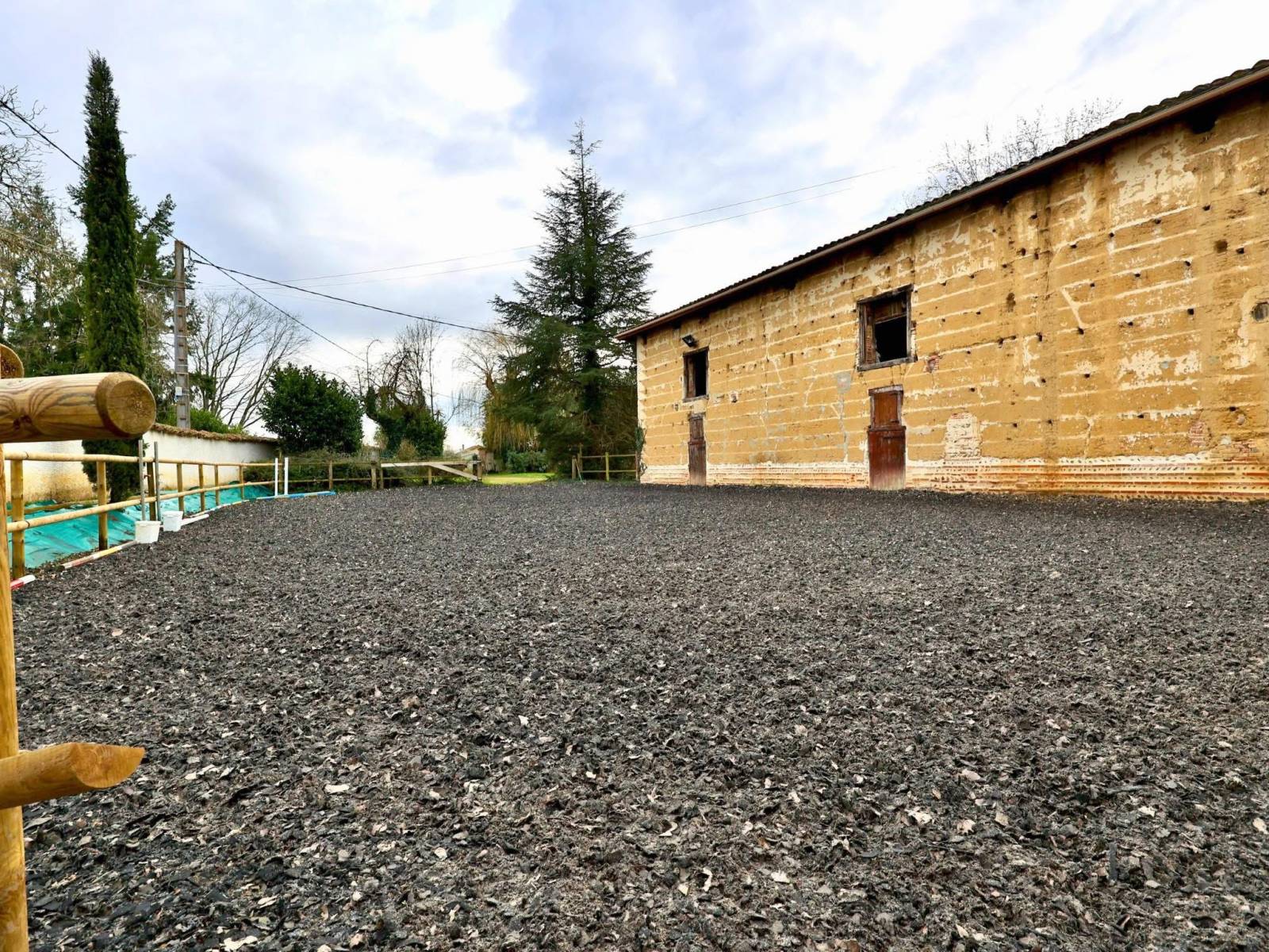Coup de Coeur : Propriété équestre clé en main de 3.5 hectares située dans l'Ain