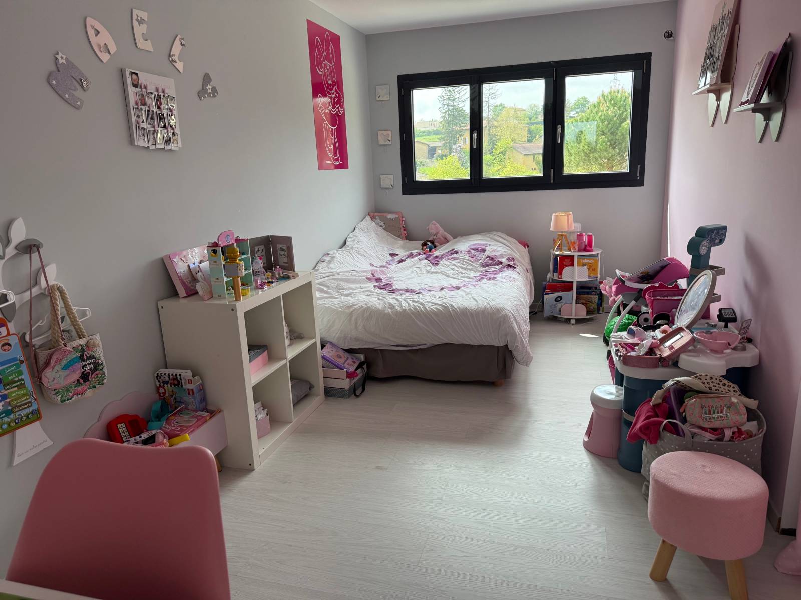Châtillon d'Azergue, Maison T5 de 218 m2  avec grand sous sol de plus de 100m2 sur un terrain de 1280 m2