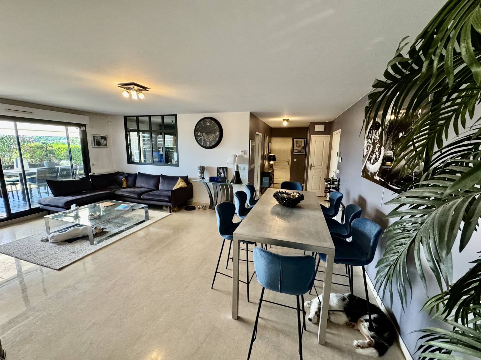 Dardilly, appartement T3 possibilité T4, grande terrasse, vue dégagée