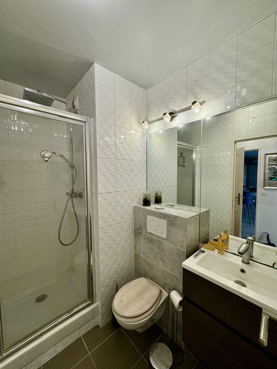 Dardilly, appartement T3 possibilité T4, grande terrasse, vue dégagée