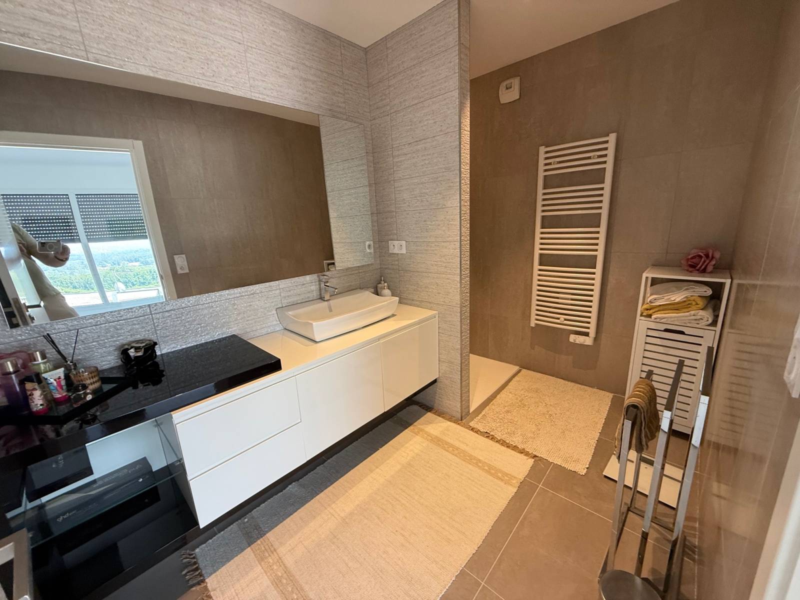 Limonest, Maison T5 de 220 m2 sur un terrain de 920 m2
