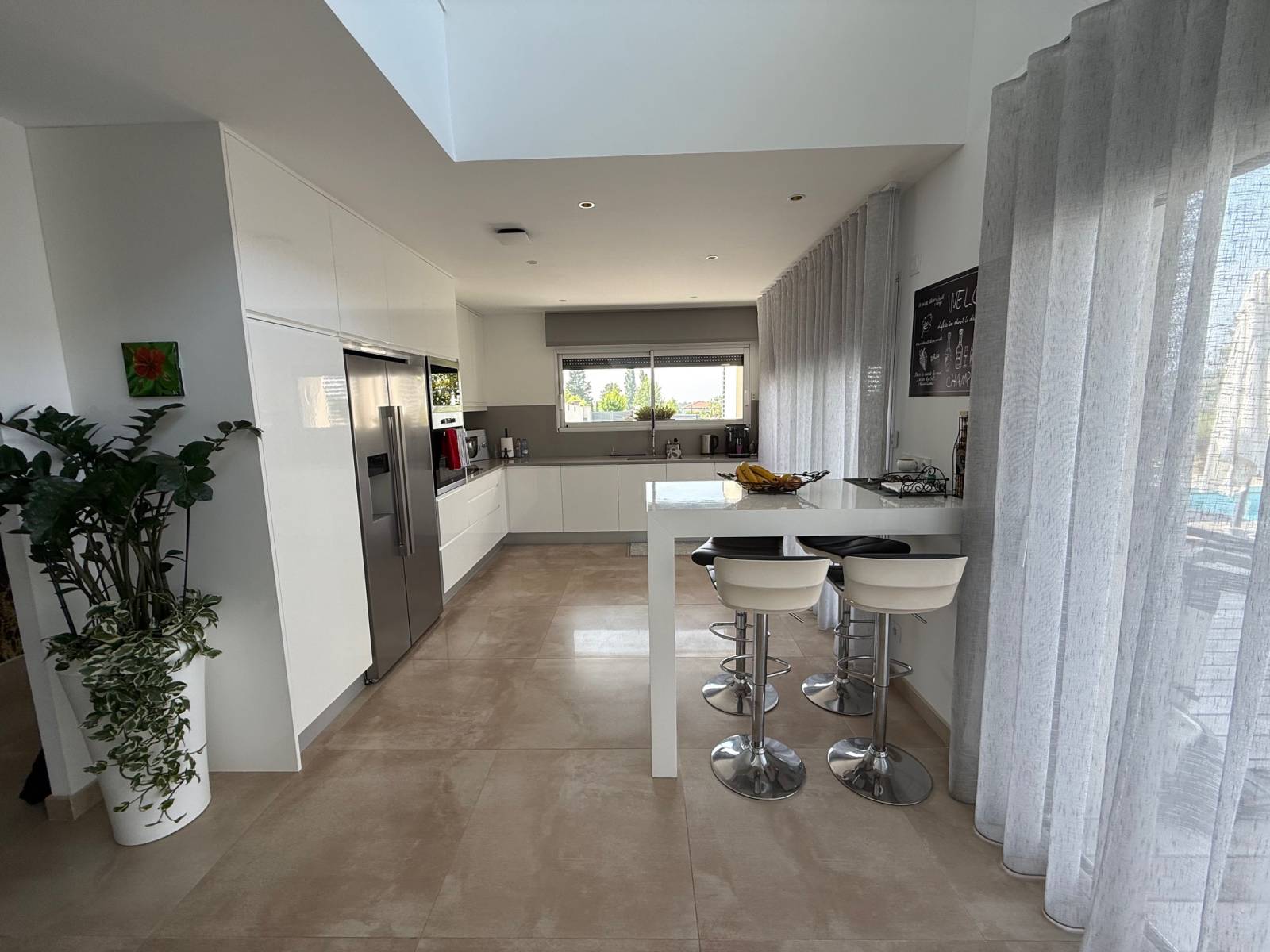 Limonest, Maison T5 de 220 m2 sur un terrain de 920 m2